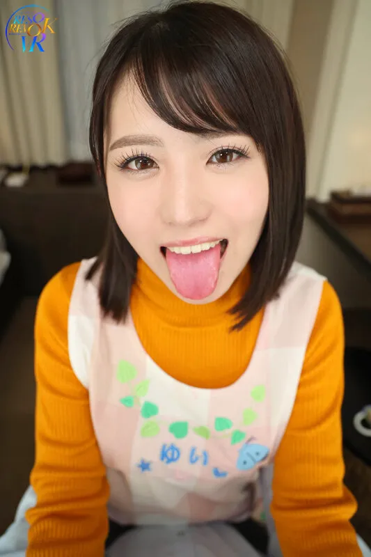 【ひかり唯】【VR】マッチングアプリで出会った保育士と仕事終わりの生ハメSEX 薄給で出会いもないゆいちゃんは押しに弱くなんでも言うことを聞いてくれる性格良すぎ！性欲強すぎ！で最高！！