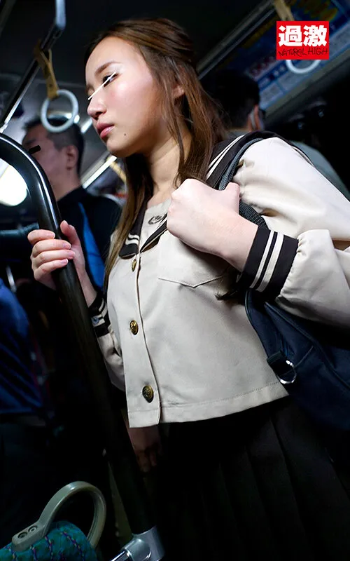 【姫咲はな 朝倉ここな 夕美しおん 松岡咲希】【JK】満員バスで背後から制服越しにねっとり乳揉み痴漢され腰をクネらせ感じまくる巨乳女子○生19