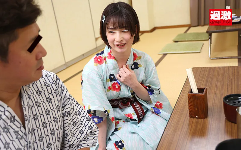 【姫野らん】【ロリ】温泉客が居ても浴衣の中の抱っこSEXで挿入して逃がさず何発も膣射させる痴女っこ2 超性欲娘の暴走