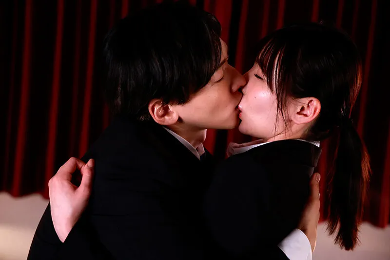 【向理来×Nia】カラダだけ、なんて。