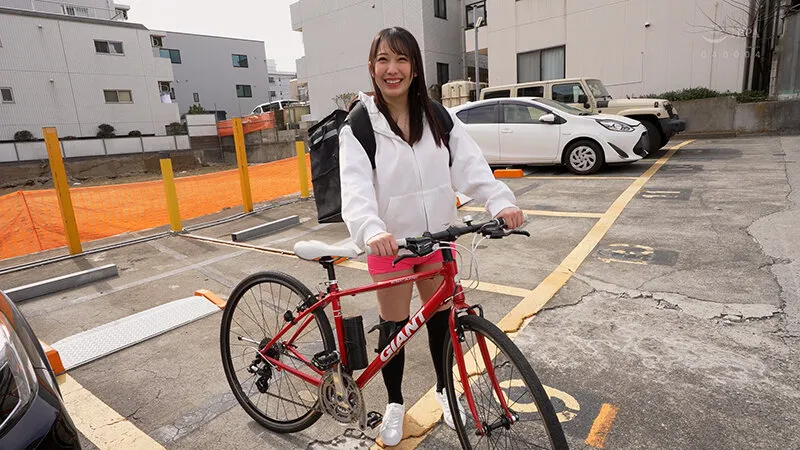 【Uber Eats パロディAV】★配信限定！特典映像付★エッチな身体を今スグお届け！『弥生みづき』を召し上がれ！