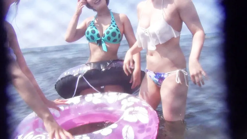 【綾部のあ 市橋えりな 丸山れおな 結城りの】海×ナンパ×ビキニセックス！偽企画に騙されてビキニのままハメられた素人娘たち