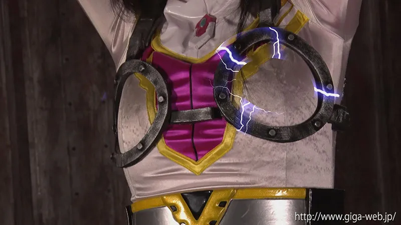 巨乳お嬢様戦士が怪人におっぱいを集中攻撃されて敗北して捕まって、戦闘員におっぱいを揉みしだかれながらやられてしまう物語 優姫りか