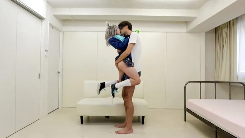 【皆月ひかる】【ブルアカ 砂狼シロコ】6P大乱交SEX 身長140cm台ミニマム奇跡の妖精美少女レイヤー 大嫌いな中年カメコの極太チ○ポで子宮フルボッコ制裁【潮吹きアクメ発狂トランス】生意気性格崩壊し公衆便所マ○コに堕ちるまで究極淫メス改造2本立てSP