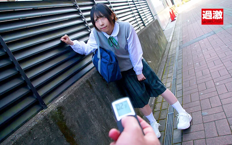 【雅子りな 千石もなか 皆瀬あかり 由良かな】【JC・JK】ロングスカート女学生痴漢 初イキ潮でびしょ濡れになるまで制服を汚しまくれ！