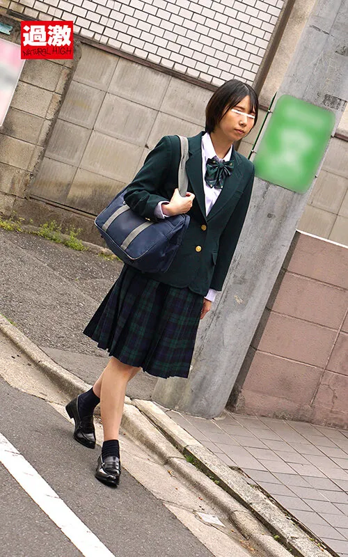 【市川りく 千石もなか 皆月ひかる】【JK】寸止めリモバイ淫乱化アクメ痴漢