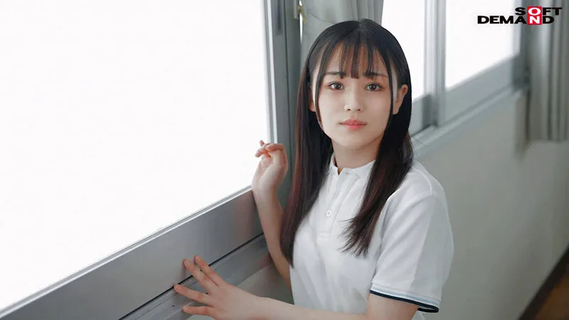 【JK】19歳、1度だけのAV出演。この娘、早漏びんかん体質。成績トップのマジメちゃん美少女はちっぱいだけど、エロい女に憧れている。 春風なのか AV DEBUT