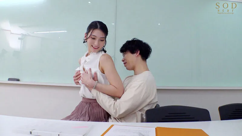 ‘THE即尺！’ 突撃！突然チ○コをおしゃぶりしまくるフェラ大好きお姉さん！ 唾液だらだらディープスロート＆トルネードフェラでたっぷり射精 本庄鈴