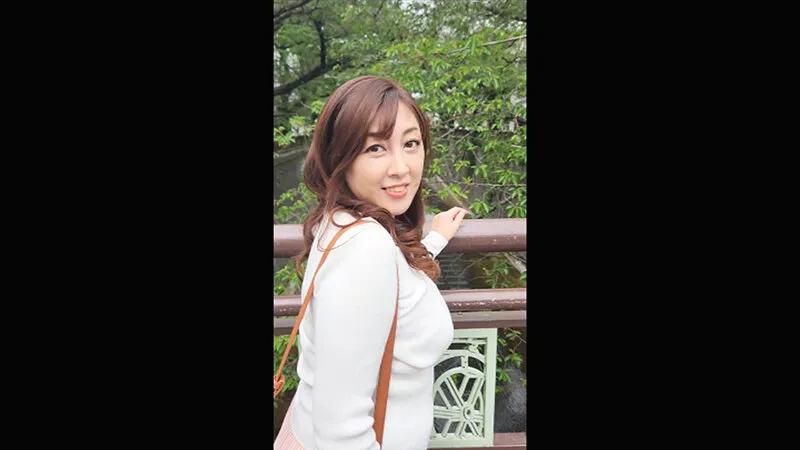 【磐井玲子】色白爆乳I-cup熟女妻、年下男性とのW不倫記録、流出。恵子（48歳）