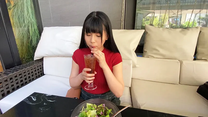 【奥菜みさき】地味めの巨乳若妻が応募してきました。どうやらセックスレスのようです。