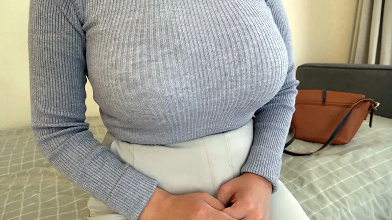 【星乃夏月】ムッツリ地味公務員はあどけない顔とのギャップがエモすぎる神乳ボインのくびれ爆エロボディ。念願の人生2度目のSEXに発狂エビぞり懇願チ●ポ堕ち！！