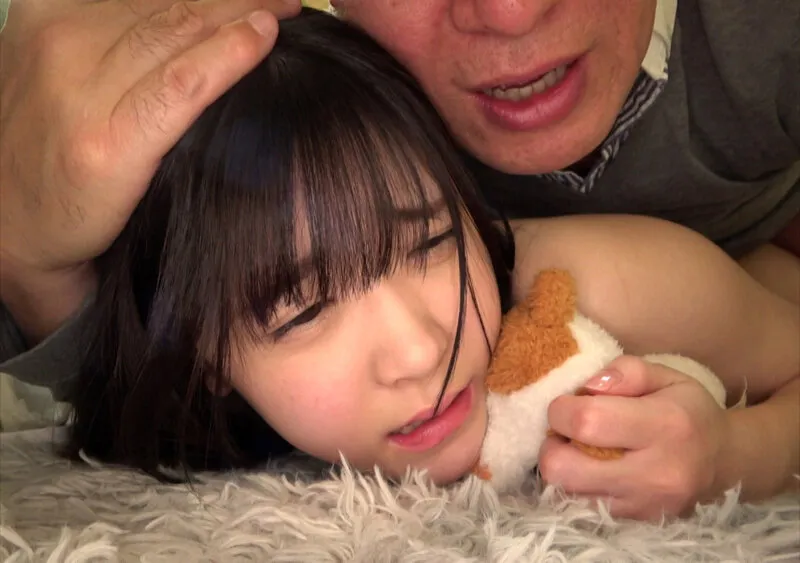 【父×JK娘 近親相姦】男を知らない娘の性長記録 皆瀬あかり