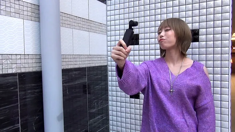 素人逆ナンGET！！AV女優と素人男性の欲望溢れるガチハメ撮り！ 川菜美鈴・一ノ瀬恋・栄川乃亜