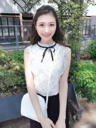 【現役早稲田JD】 個撮）現役　早●田大学②文学少.女　変態オヤジのチンポを弄ぶ美人。彼氏へ渡すプレゼントを買うために応募　塩対応でも乳首はガン勃ちの爽やかお嬢様　流出（素人）