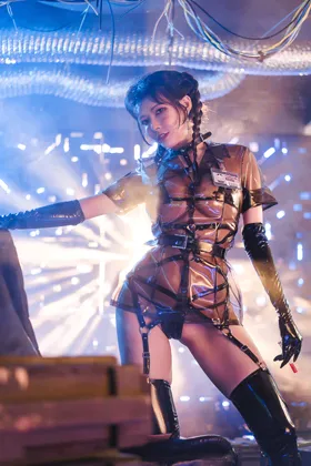 【ボンデージビキニナース コスROM】★4K★Coser-QIUHEKEJI No.70 看護婦お姉 34P