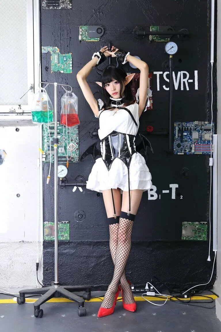 【あまみつななか】【小悪魔コスROM】なかなかななか 30