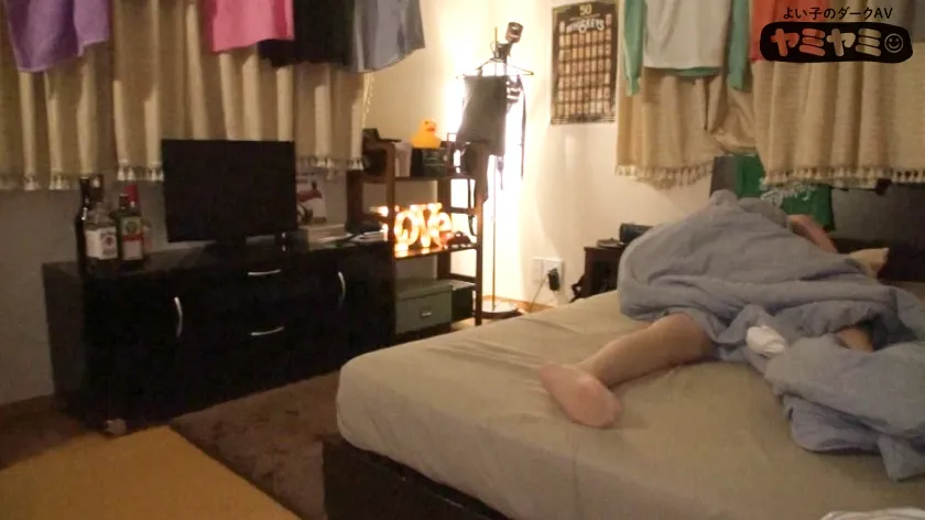 【本田瞳】ヤミヤミアルコール/潮でベッドに水たまりを作る女【飲酒泥酔酩酊・昏睡レイプ動画流出】