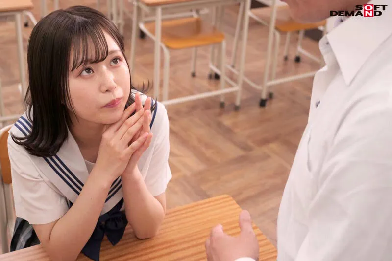 【JK】初体験だけの4科目（3エッチ）【1時間目:はじめてのデカチンSEX 2時間目:はじめての拘束おもちゃオイルSEX 3時間目:はじめての3P ひみつの4時間目:はじめての顔射】 樟葉杏