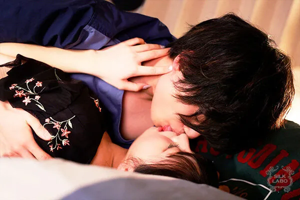 【美泉咲 佐藤ののか 渡辺まお】RE:PLAY vol.1 僕らはきっと、もう一度恋をする【及川大智 向理来 保志健斗】