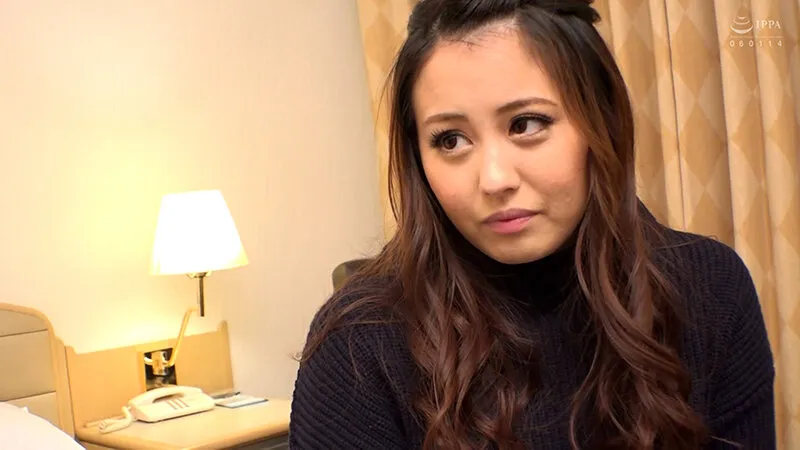 【100円】今回のアンケートのテーマは不倫！週2で旦那と性交をしている奥さんに性交での不満をぶっちゃけトークしてもらうと…興味を示した不貞奥さんに激しく中出しの鉄槌！