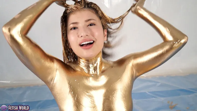 【若宮はずき】早川瑞希が金粉に挑戦！【ウェット＆メッシー】