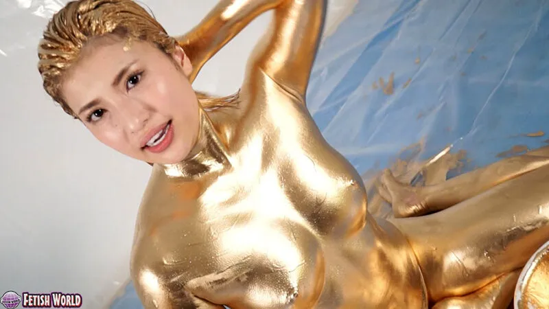 【若宮はずき】早川瑞希が金粉に挑戦！【ウェット＆メッシー】