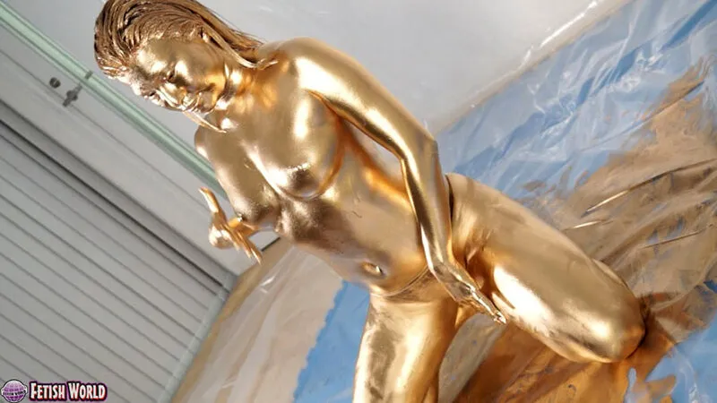 【若宮はずき】早川瑞希が金粉に挑戦！【ウェット＆メッシー】