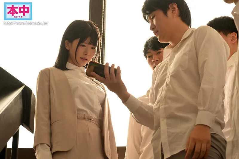 放課後逆バニー奴隷 無制限中出し風俗に堕ちた巨乳女教師 明日見未来