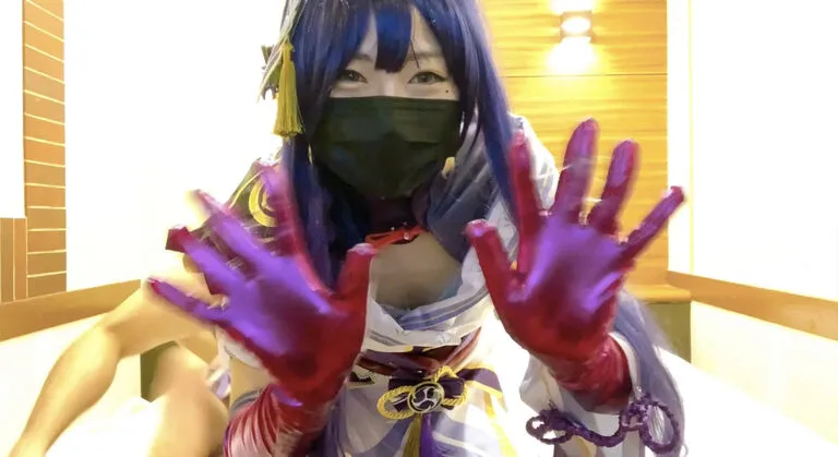 【原神 雷電将軍 同人AV】胸からどえらいすけべなものがでてきた！雷電○軍のメタリック手袋手コキ