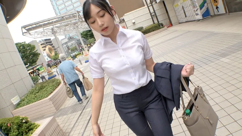 【紫雷るあ】マジ軟派、初撮。 1983 色白美ボディの魅力的なOLをナンパしてホテルで濃厚セックス！美尻＆美巨乳をビクつかせて気持ち良さそうに喘ぎうっとり顔で巨根を受け入れる！