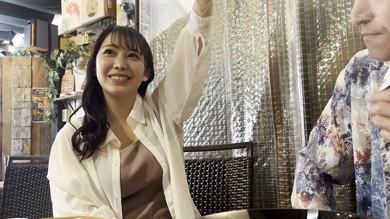 【弥生みづき】ヤリマン尻いただきます！ みづきチャン（25）