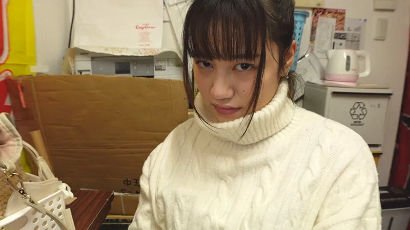 【柏木こなつ 涼花くるみ 中条りの 他】万引き女に制裁レ○プ 追姦ピストン無許可中出し