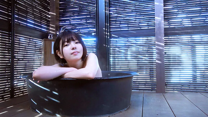 【JCロリ】担任教師 教え子と’卒業まで’のお別れ旅行 市井結夏