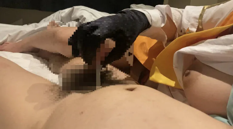 【ライザのアトリエ同人AV】そのおっぱいで錬金術師は無理だろう　ライ○の手袋手コキ