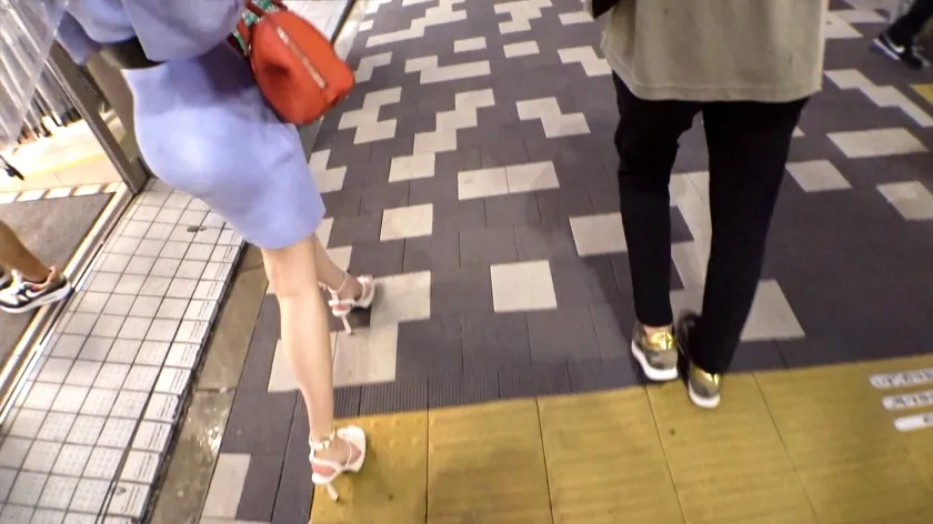 【華宮つばさ】マジ軟派、初撮。 1987 仕事帰りのおっとりした美人女性と貪るような激しいSEX！お酒を飲むとドM性が領域展開し、潮を吹いてイキまくり！！SEXに没頭する姿はまさに野獣。SEXこそ、最高のストレス発散です。