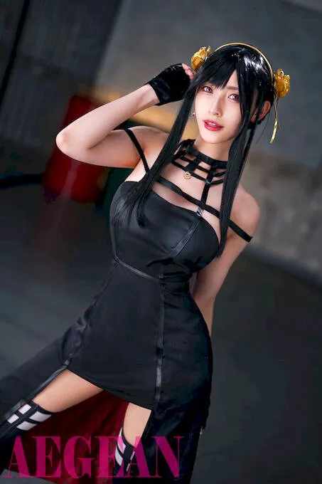 【SPY×FAMILYヨル コスプレAV】コ●ケで人気のカリスマ美人レイヤー完全服従計画！ 森沢かな