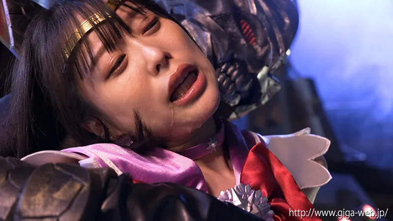 【天馬ゆい 持田茜】【セーラーサターン コスプレAV】美少女戦士セーラールシファー 開発調教の罠