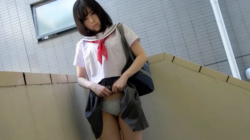 【援交JK】円女交際中出しoK18歳 白肌美乳むっつりガチエロ娘 霧島さな