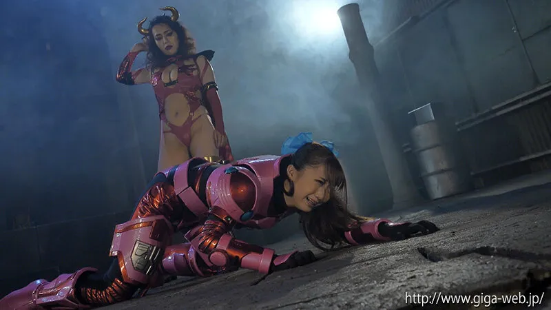 【白鳥すわん 志摩ことり】獣甲特装ディノベイター NEXT