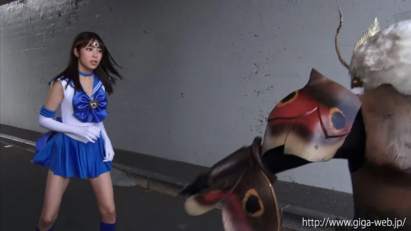 絶倫仮面 美少女戦士セーラートリニティア 加賀美さら