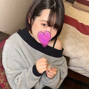 【池谷胡桃】くるみ【ショートヘア美少女 中出しハメ撮り流出】