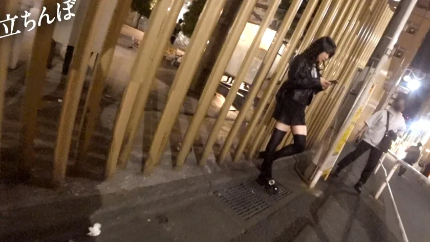 【大久保公園】立ちんぼ/5万円(ホ別・撮影費込み)/年齢20歳(推定)/＠大●保公園