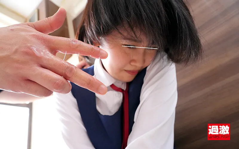 【乃々瀬あい】【JC】同じマンションに住む女の子を連日指入れ痴漢でイキ潮するほど敏感早漏マ○コに開発SP