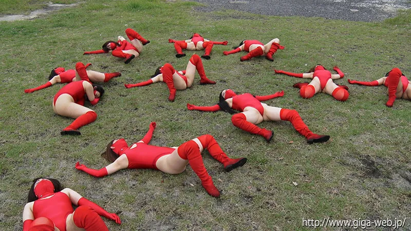 【宇流木さらら 志恩まこ 餅田ササピリカ 他】女戦闘員スカーレットパンサー ～女盗集団の散華～