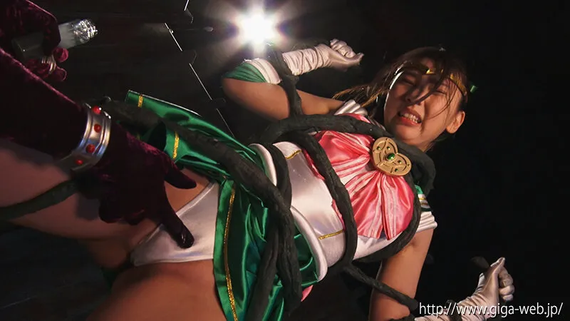 【佐々木咲和 竹内夏希】【セーラームーンパロディAV】ふたなりヒロイン 美少女戦士セーラーディウス