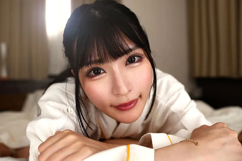 【胡桃さくら】【VR】再会後に、即ホテルへ。最愛の元カノと行きつけの店で偶然出会った直後…緩やかに近くなる距離と空白の時間を埋め合う底無しに大胆なセックス