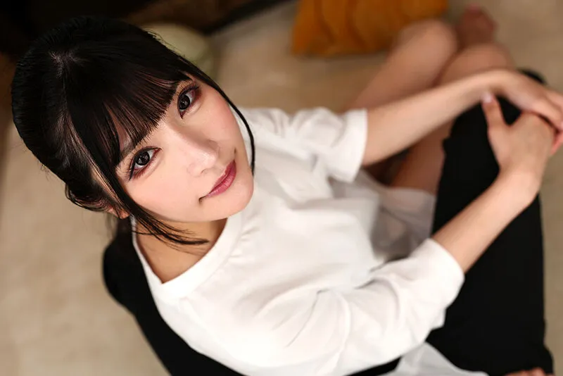 【胡桃さくら】【VR】再会後に、即ホテルへ。最愛の元カノと行きつけの店で偶然出会った直後…緩やかに近くなる距離と空白の時間を埋め合う底無しに大胆なセックス