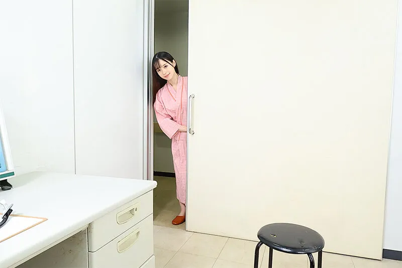 【天馬ゆい】【VR】【フリースタイルVR】検査入院中の欲求不満彼女が院内でこっそり誘惑してきて何度も僕の精子をおねだりしてくる！ ゆい