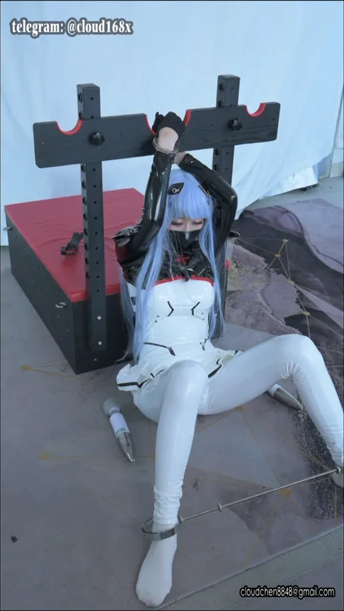 【ドルフロ416真夜中の福音コスプレAV】カカーッ こちらユーザー、我「戦術人形HK4●6」の人口脳を破壊セリ