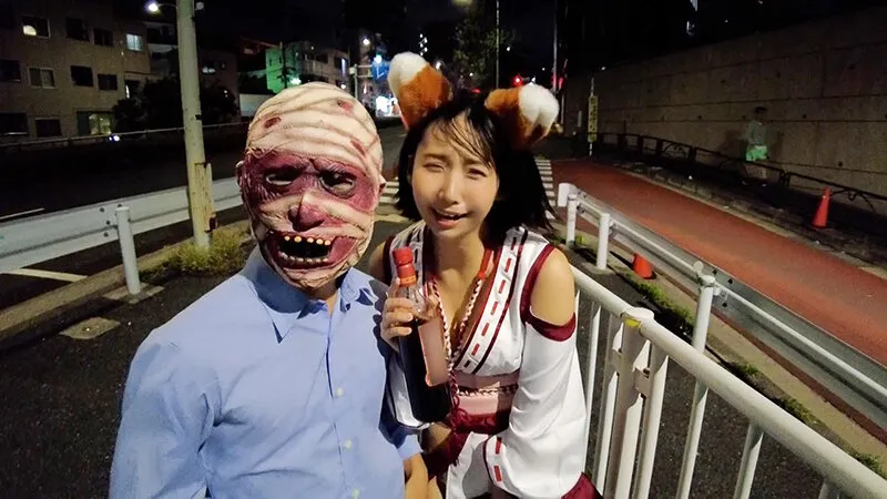 【千石もなか】渋谷のハロウィンで見つけたパリピが挑戦！巨乳の彼女が何をされても我慢できれば100万円ノーリアクションゲーム！美巨乳きつねちゃん